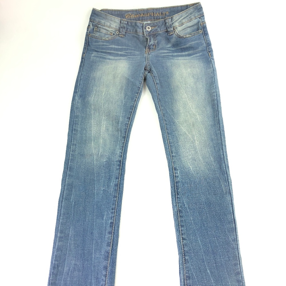 BlueAsphalt Women's Straight Distressed Jeans Q250